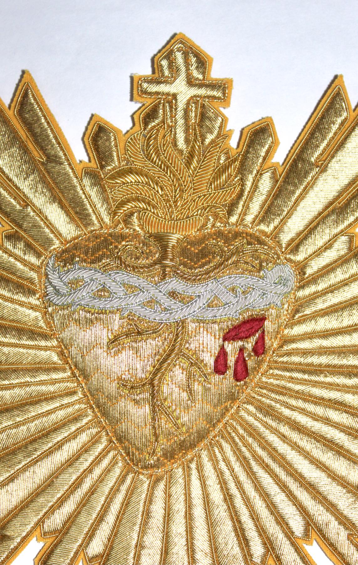 Sacred Heart Of Jesus and Rays Applique Cut Out For Catholic Vestment
