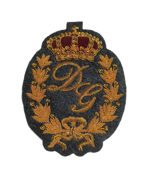 Fashion Hand-Embroidered Crest Patch – Antique Gold Bullion Wire Badge