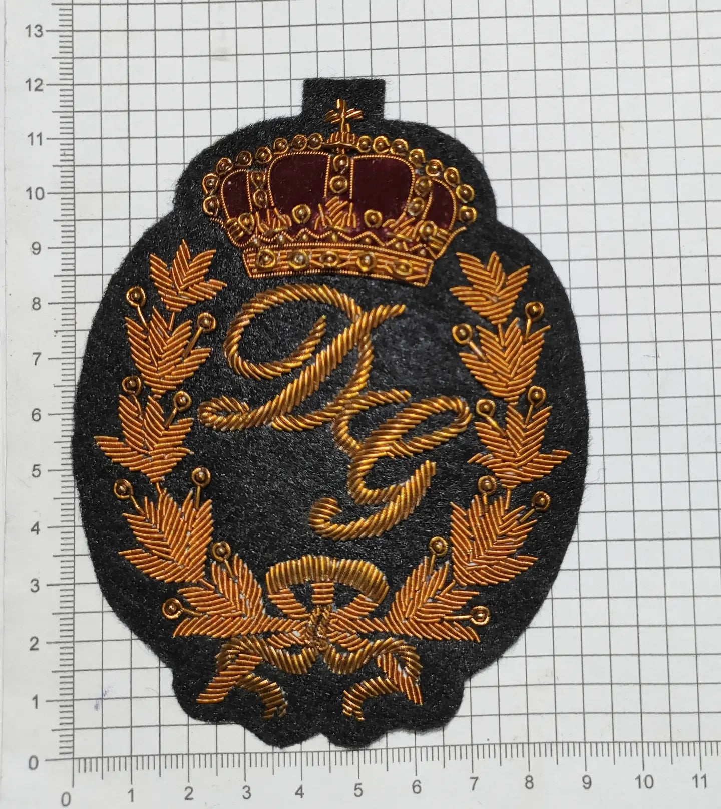 Fashion Hand-Embroidered Crest Patch – Antique Gold Bullion Wire Badge