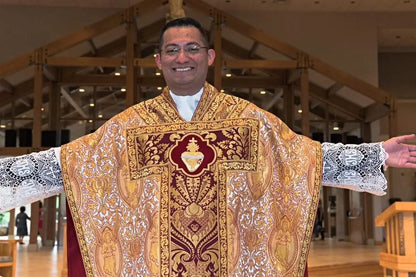 Sacred Heart Appliqué – Hand-Embroidered Bullion Work for Catholic Vestments