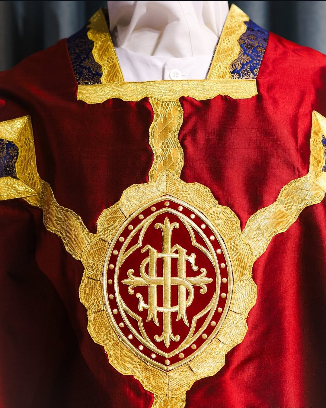 Hand Embroidered IHS Appliqué for Catholic Vestments – Gold on Velvet