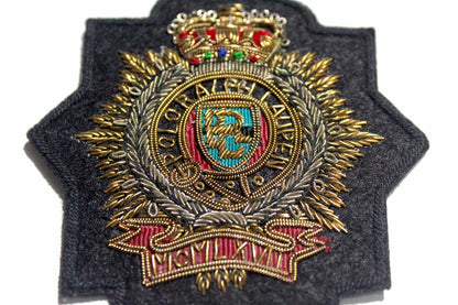 Hand-Embroidered Fashion Crest Patch – Antique Gold Bullion Wire Badge