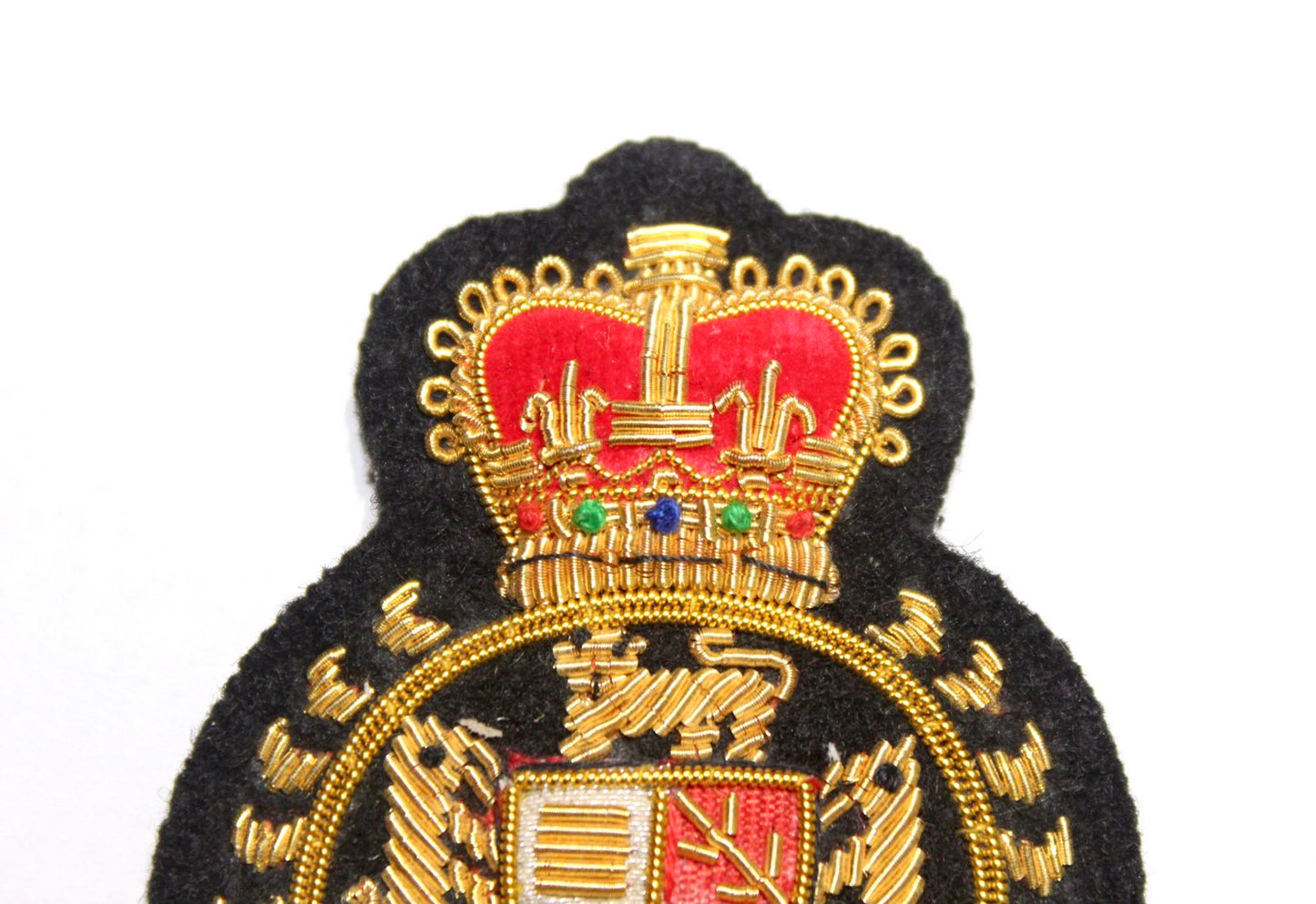 Classic Fashion Pocket Patch – Gold Bullion Wire for Blazer