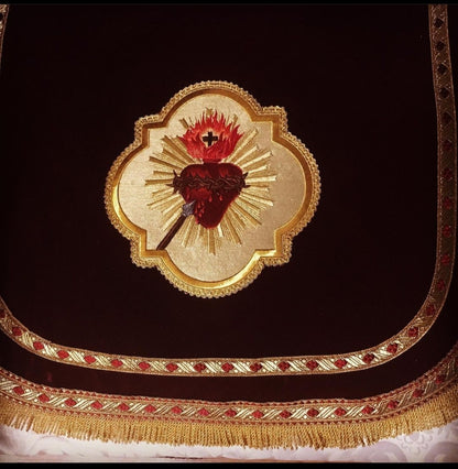 Sacred Heart Hand-Embroidered Liturgical Appliqué – Gold Fabric Background