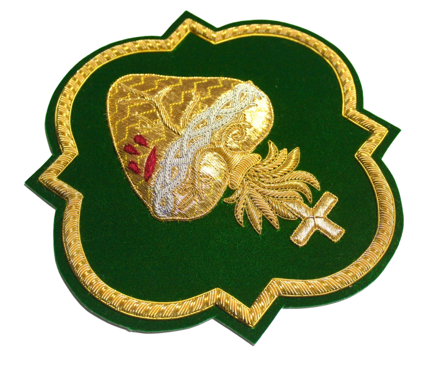 Sacred Heart Appliqué – Hand-Embroidered Bullion Work for Catholic Vestments