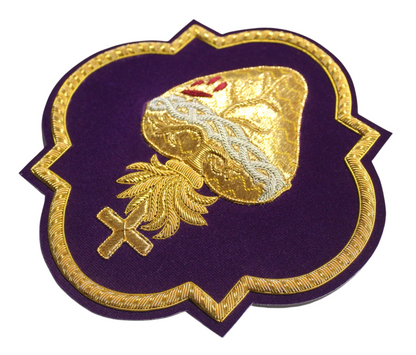 Sacred Heart Appliqué – Hand-Embroidered Bullion Work for Catholic Vestments