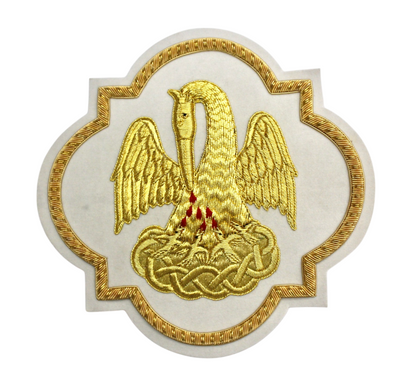 Hand-Embroidered Pelican Emblem Appliqué – Gold Bullion Wire for Catholic Vestments