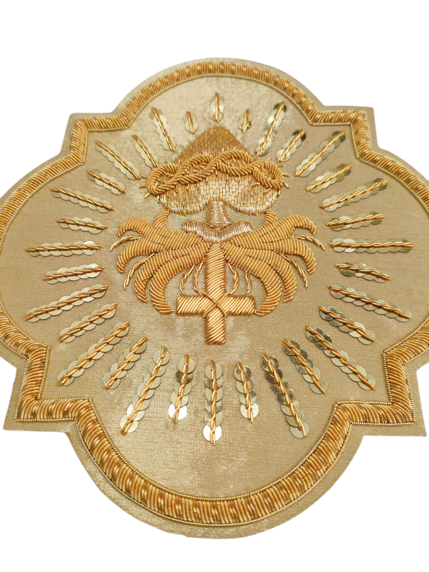 Sacred Heart with Rays Appliqué – Gold Bullion Wire for Catholic Vestments