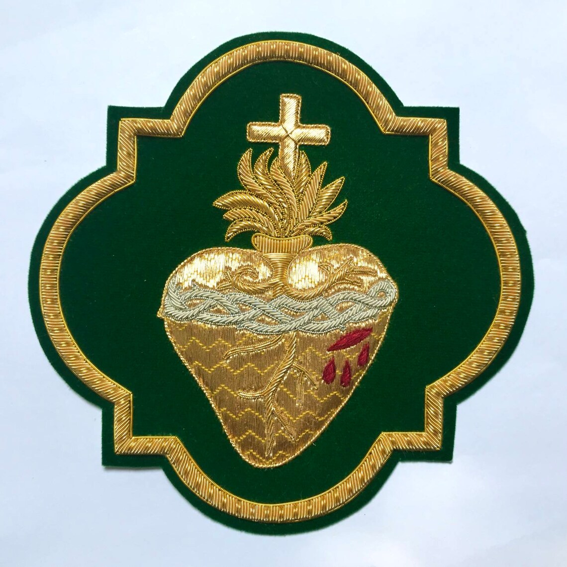 Sacred Heart Appliqué – Hand-Embroidered Bullion Work for Catholic Vestments